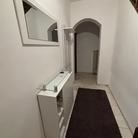 Moebliertes Einfamilienhaus Langzeitvermietung Kolín nad Rýnem