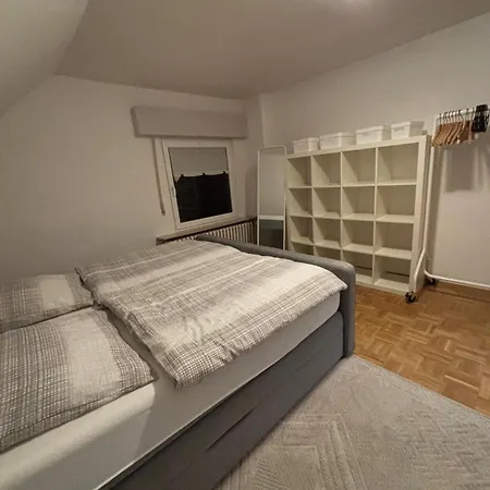 Möbliertes Einfamilienhaus Langzeitvermietung Köln